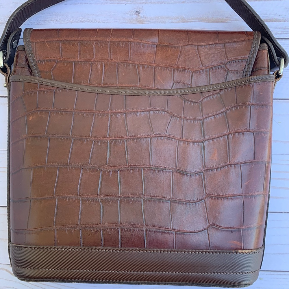 Dooney & Bourke brown leather cross body - Picture 4 of 8